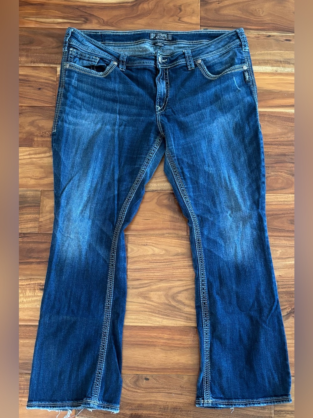 Silver Suki Surplus Medium Wash Bootcut Jeans Women’s Plus Size W 22 L 32